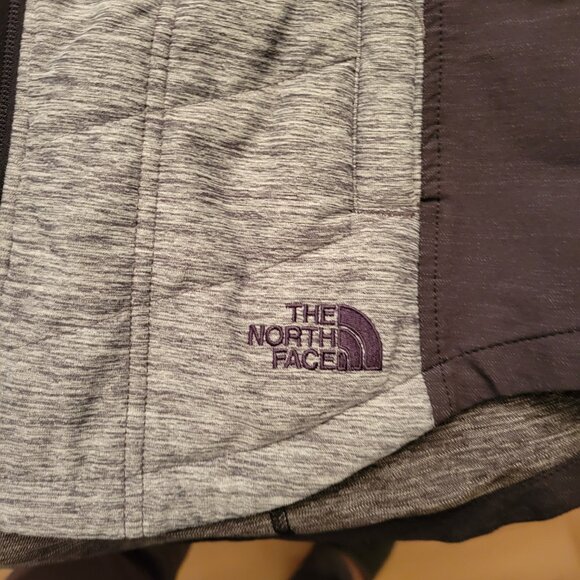 The North Face Women's Pseudio Quilted Hooded Jacket Outdoors Hiking Medium M - Picture 5 of 11